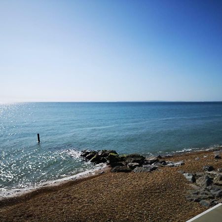 Pebble Bay Retreat Villa Milford on Sea Eksteriør bilde